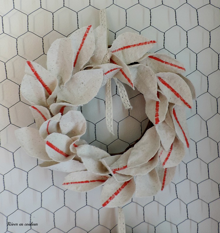 Faux grain sack wreath DIY