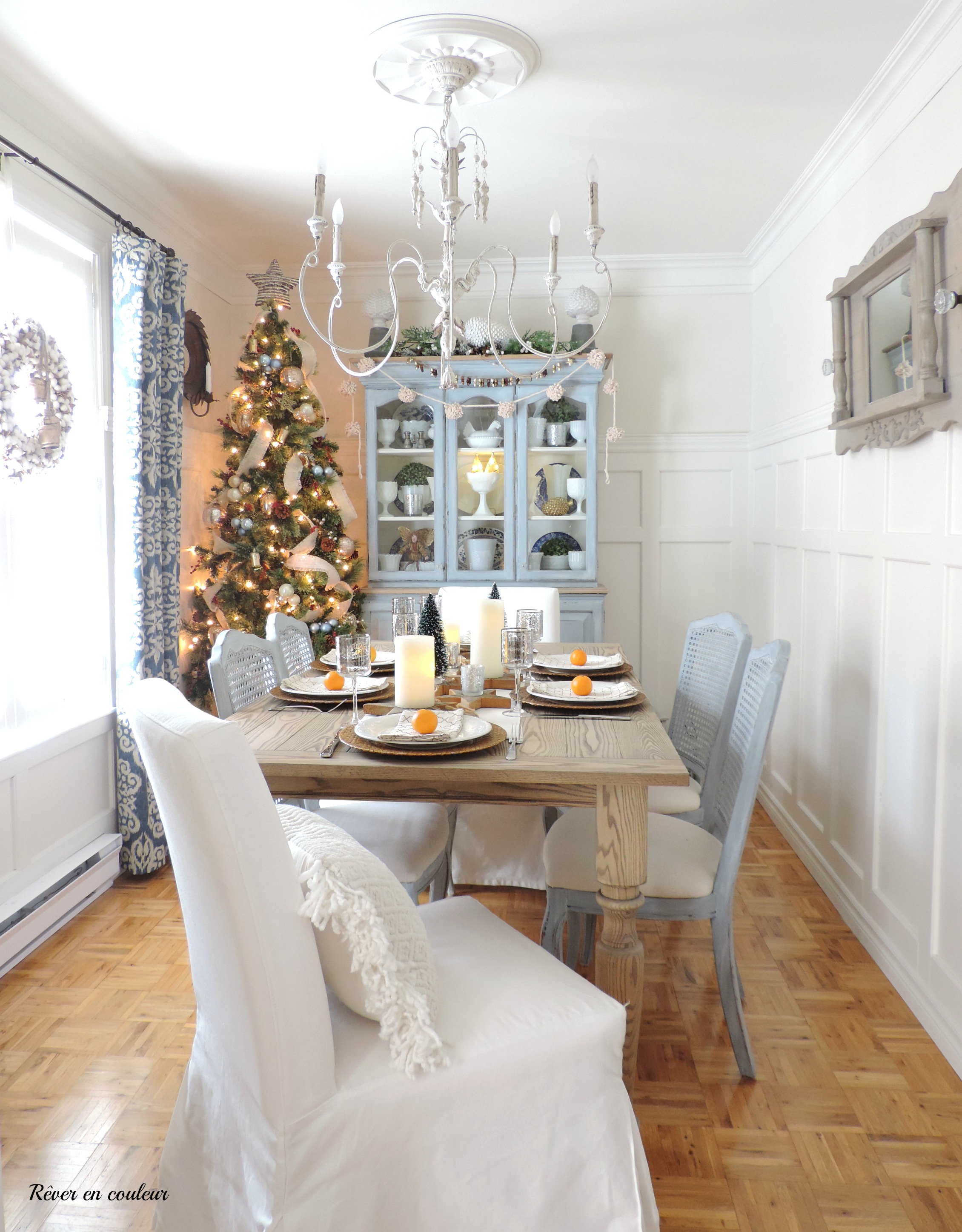 Christmas in the dining room