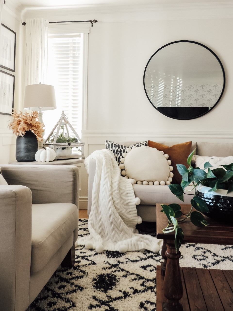 Fall living room and a a new rug