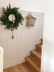 vertical shiplap wall DIY and peg rail