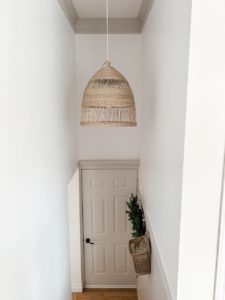 vertical shiplap wall DIY and peg rail