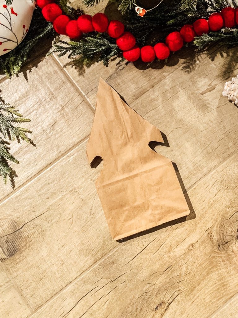 bricolage flocons de Noel en sac de papier